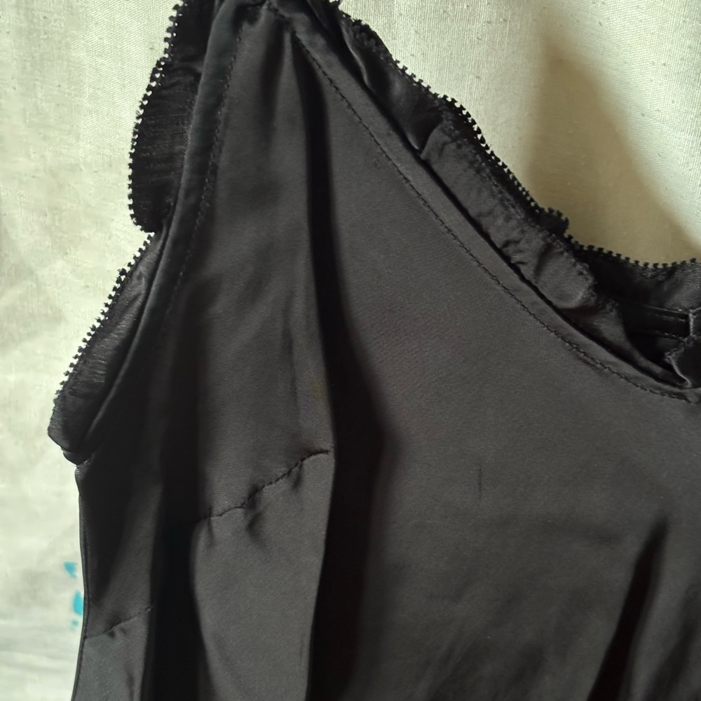 Aritzia Wilfred black silk cami - Picture 2 of 3
